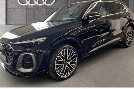 Audi Q5 9.900 km 64.280 &euro; Frankfurt am Main 60314