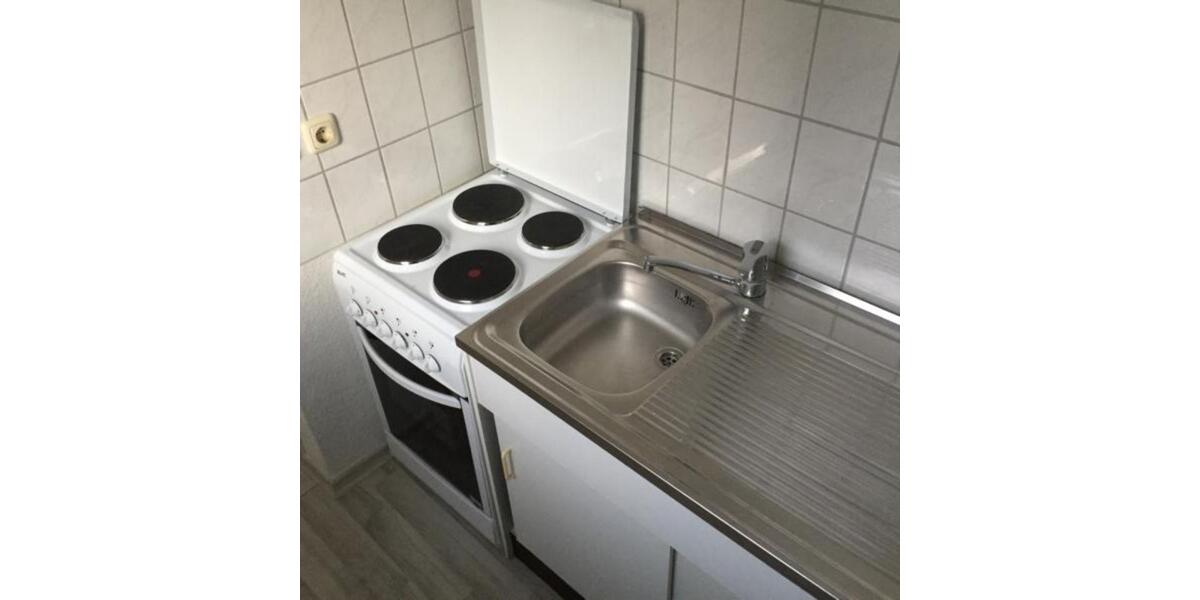 Erdgeschoßwohnung Domsühl - 1 Zimmer, 25 m&sup2;, 190&euro; | Angebot:25342946
