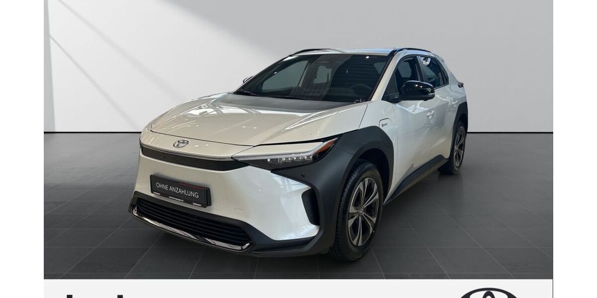 Toyota bZ4X 6.050 km 36.189 &euro; Solingen 42719