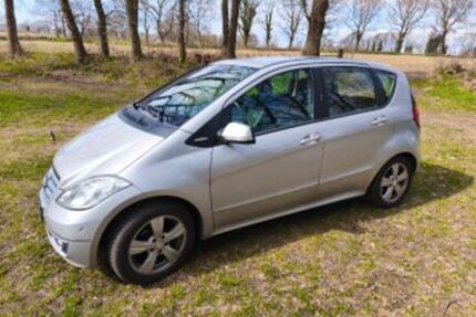 Mercedes-Benz A 180 195.000 km 2.999 &euro; Tellingstedt 25782
