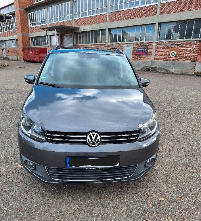 VW Touran 91.000 km 7.800 € Urbach 73660
