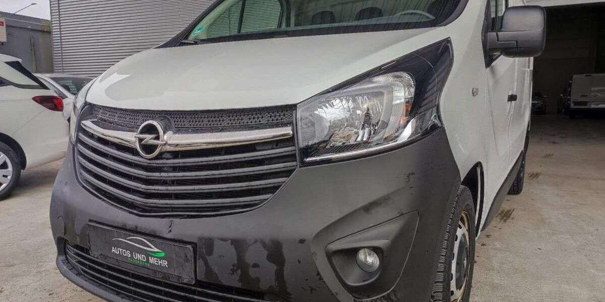 Opel Vivaro 113.250 km 11.990 &euro; Paderborn 33100