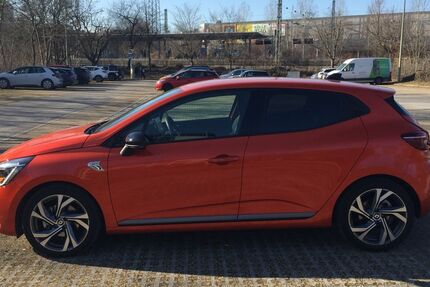 Renault Clio 8.800 km 16.500 &euro; München 80333