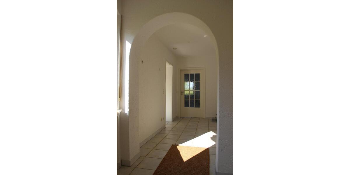 Etagenwohnung Koblenz Karthause - 4 Zimmer, 135 m&sup2;, 1.200&euro; | Angebot:25415518