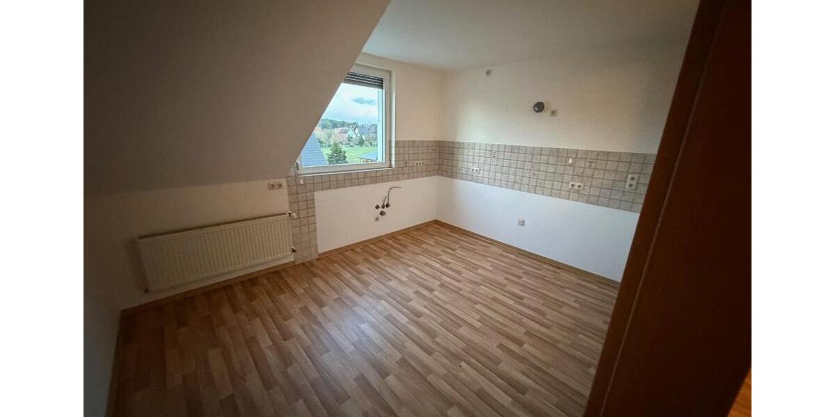 Dachgeschoßwohnung Neustadt am Rübenberge - 4 Zimmer, 96 m&sup2;, 197.000&euro; | Angebot:25232976