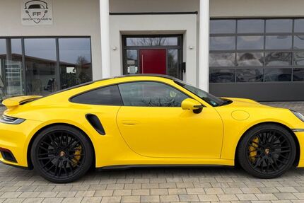 Porsche 992 14.250 km 214.880 &euro; Pilsting 94431