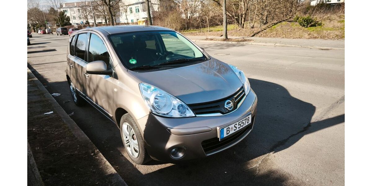 Nissan Note 196.500 km 2.600 &euro; Berlin - Reinickendorf 13435