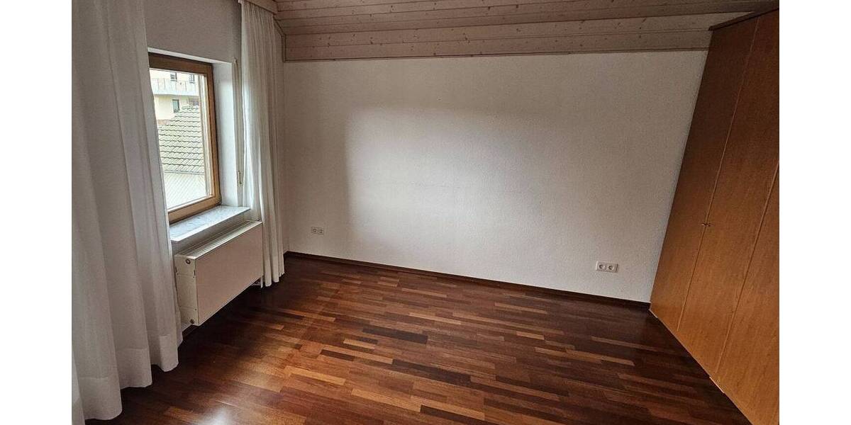 Mehrfamilienhaus, Wohnhaus Burkardroth Oehrberg - 7 Zimmer, 179 m&sup2;, 265.000&euro; | Angebot:26499532