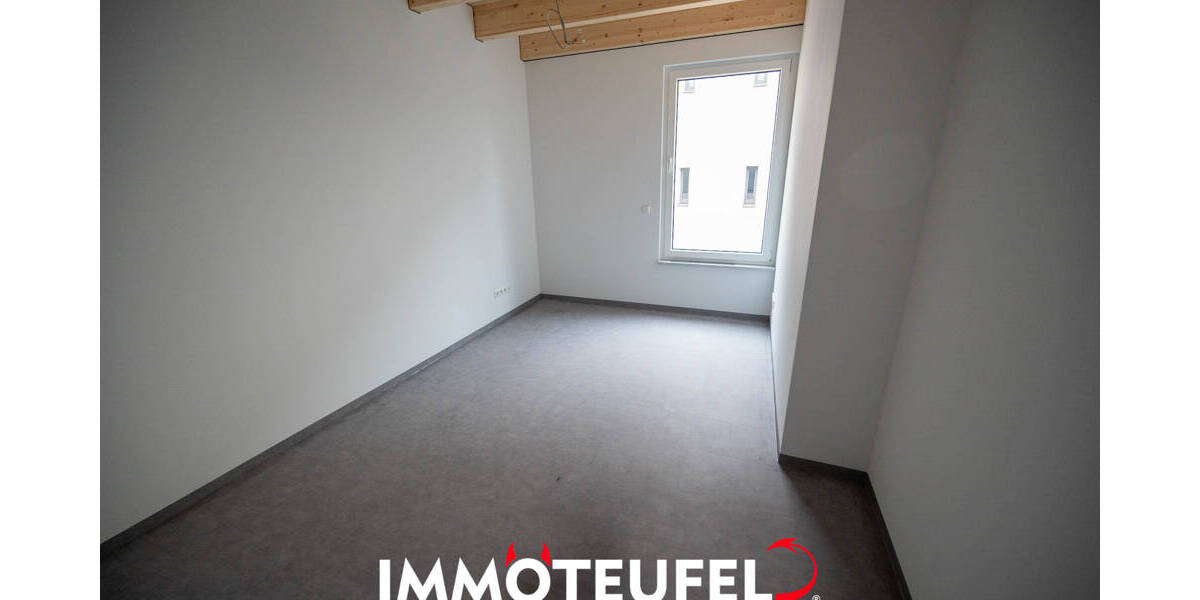 Etagenwohnung Limbach-Oberfrohna Oberfrohna - 4 Zimmer, 128 m&sup2;, 1.480&euro; | Angebot:26595128