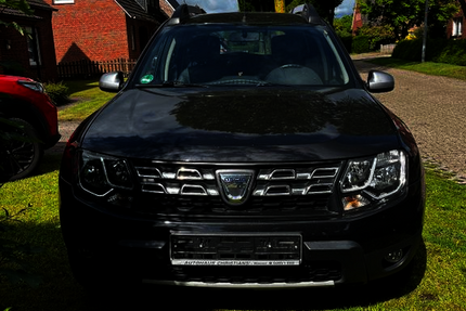 Dacia Duster 74.000 km 8.500 &euro; Weener 26826