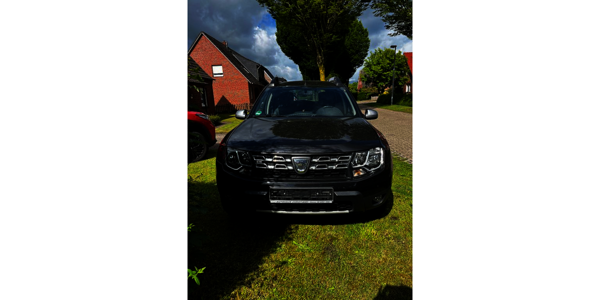 Dacia Duster 74.000 km 8.500 &euro; Weener 26826