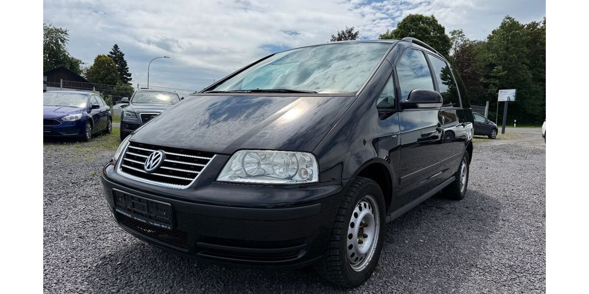VW Sharan 223.000 km 2.499 &euro; Laubach 35321