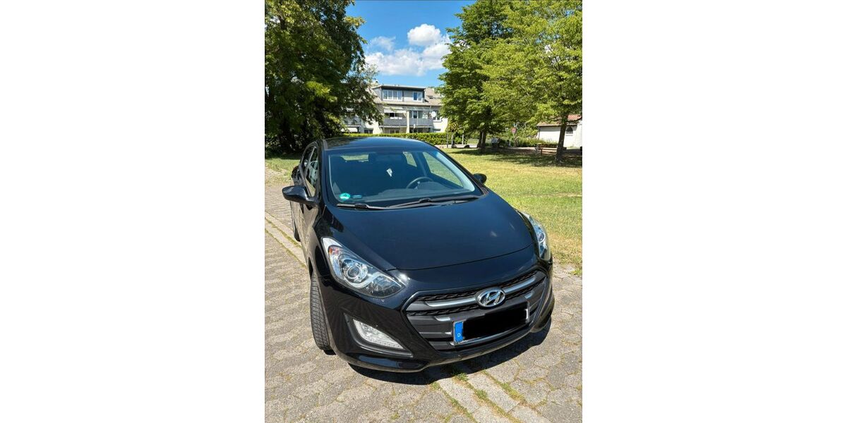 Hyundai i30 107.000 km 7.500 &euro; Maxdorf 67133