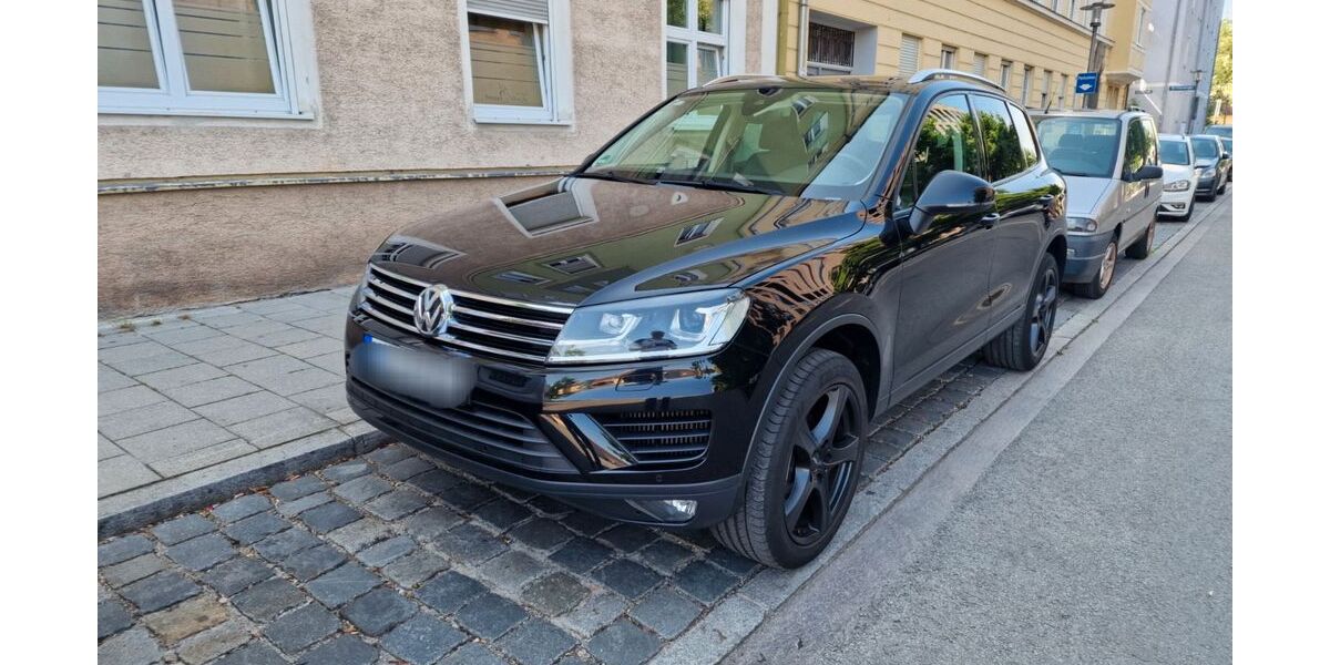 VW Touareg 143.000 km 23.000 &euro; München 81371