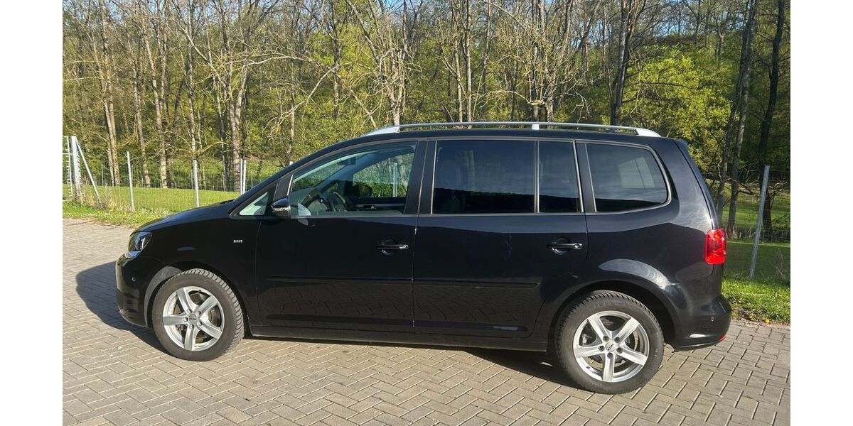 VW Touran 184.334 km 12.500 &euro; Iphofen 97346