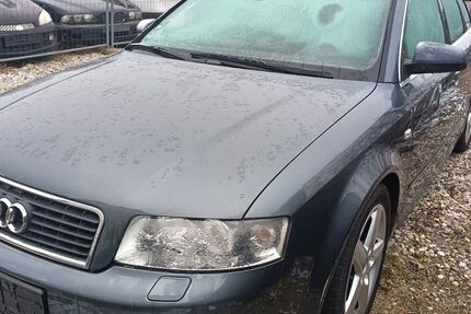 Audi A4 215.000 km 800 &euro; Neu-Ulm 89231