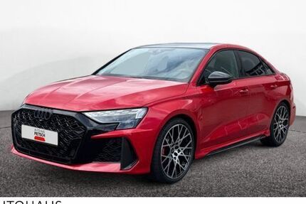 Audi RS3 5.000 km 72.970 € Melle 49324