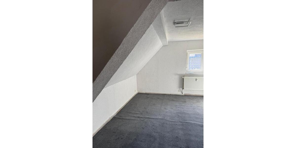 Dachgeschoßwohnung Linden - 1 Zimmer, 34 m&sup2;, 430&euro; | Angebot:26265641