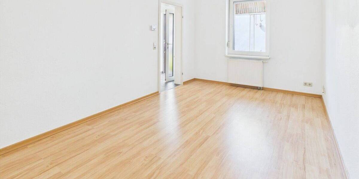 Terrassenwohnung Mainz Laubenheim - 5 Zimmer, 99 m&sup2;, 410.000&euro; | Angebot:26245866