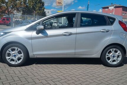 Ford Fiesta 164.000 km 2.900 &euro; Worms 67547