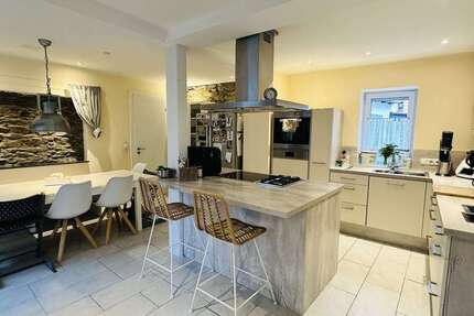 Haus Neuwied Block - 7 Zimmer, 212 m&sup2;, 599.000&euro; | Angebot:25977824