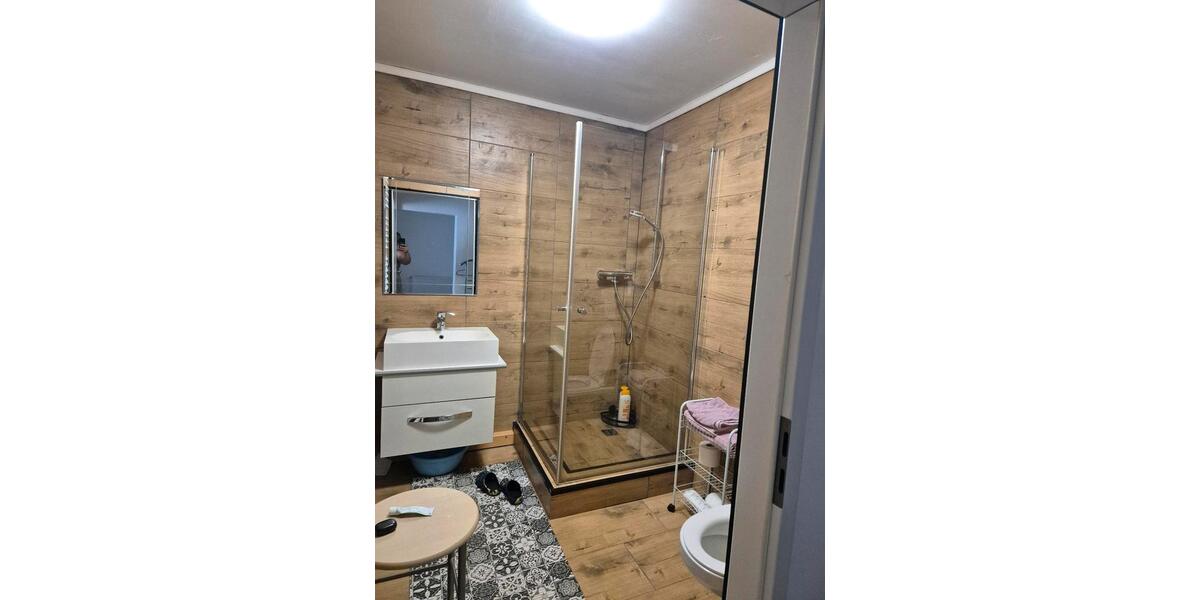 Einfamilienhaus Werdau - 1 Zimmer, 130 m&sup2;, 75.000&euro; | Angebot:27010401