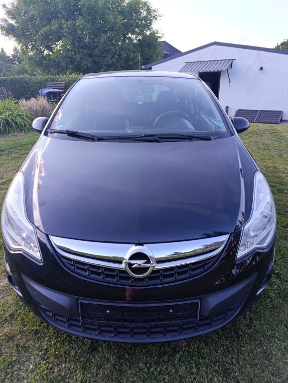 Opel Corsa 93.690 km 6.700 € Grambow 19071