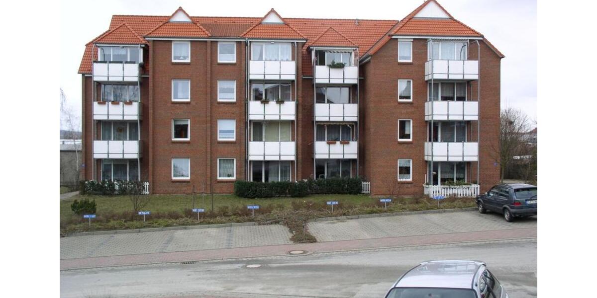 Etagenwohnung Waren (Müritz) - 2 Zimmer, 65 m&sup2;, 584&euro; | Angebot:25540739