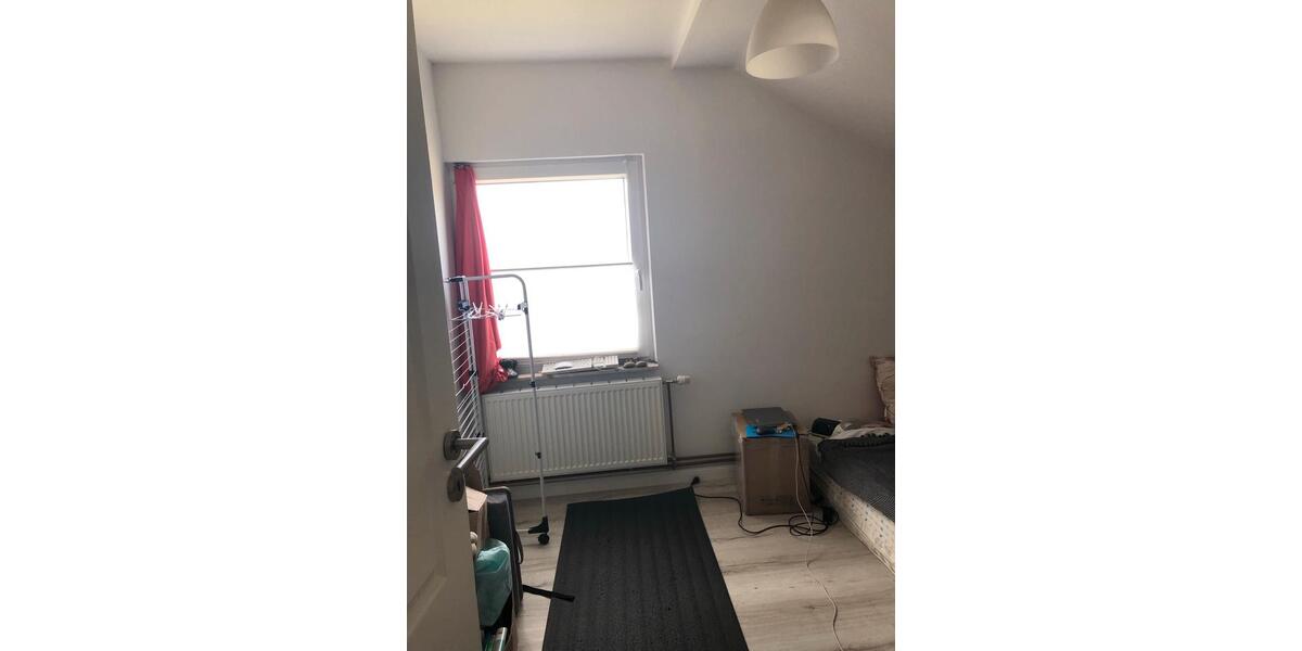 Dachgeschoßwohnung Weyhe - 4 Zimmer, 95 m&sup2;, 810&euro; | Angebot:25907419