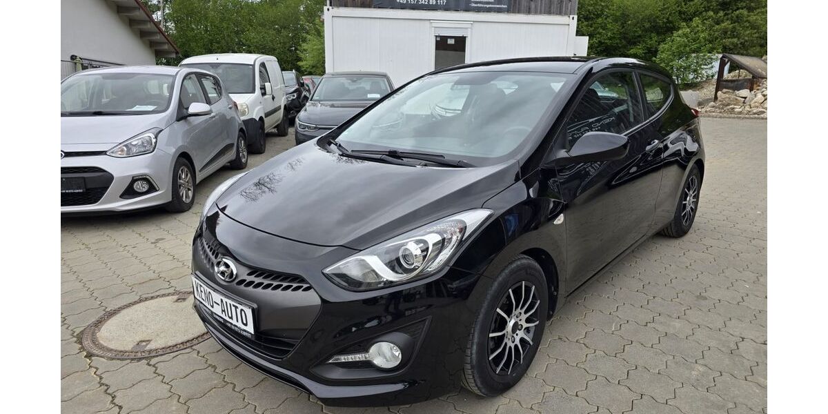 Hyundai i30 79.596 km 6.990 &euro; Surberg 83362