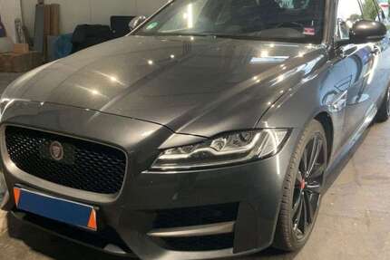 Jaguar XF 89.000 km 22.900 € Düsseldorf 40233