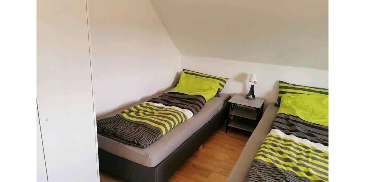 Einfamilienhaus Bad Oeynhausen Rehme - 17 Zimmer, 220 m&sup2;, 100&euro; | Angebot:25838896