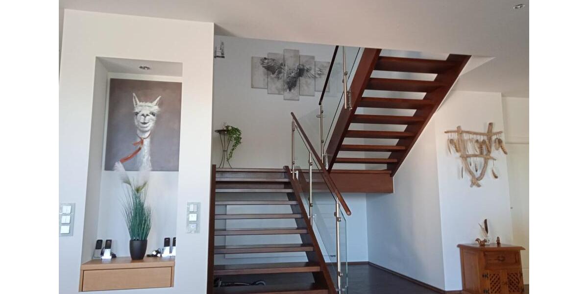 Villa Viechtach - 9 Zimmer, 400 m&sup2;, 1.250.000&euro; | Angebot:26548132