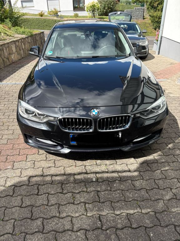 320