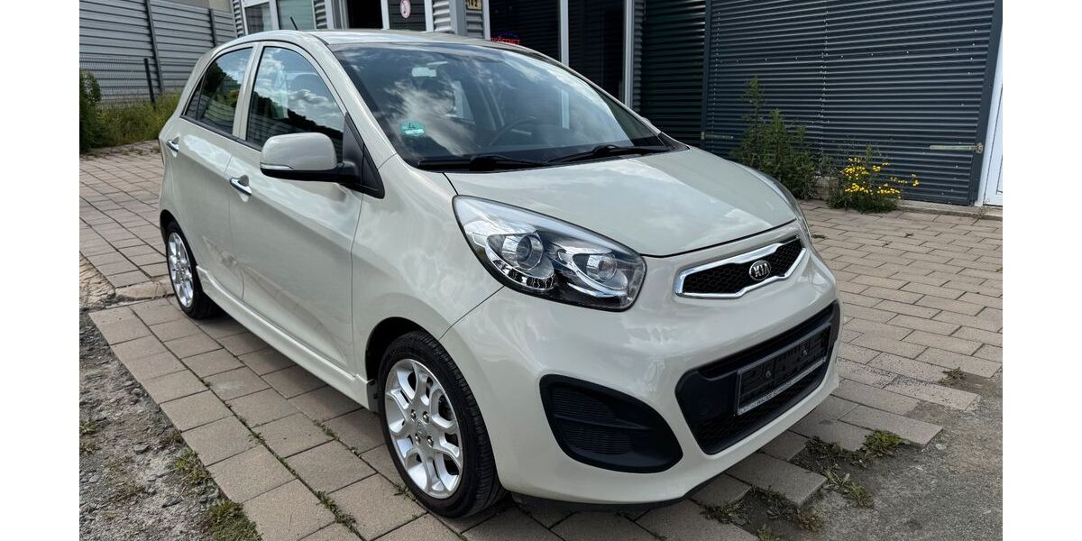 Kia Picanto 90.000 km 5.900 &euro; Kreuztal 57223