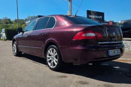 Skoda Superb 165.000 km 5.700 &euro; Altbach 73776