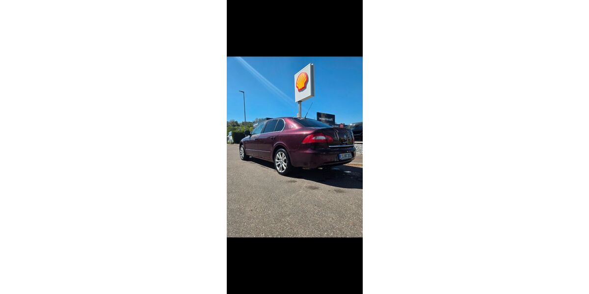 Skoda Superb 165.000 km 5.700 &euro; Altbach 73776