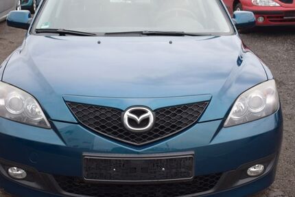 Mazda 3 152.000 km 3.299 € Berlin 13597