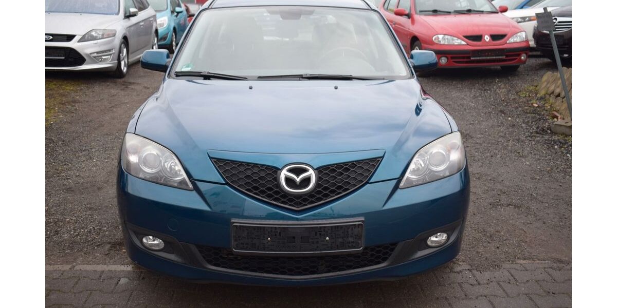 Mazda 3 152.000 km 3.299 &euro; Berlin 13597