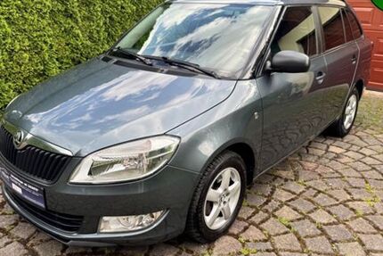 Skoda Fabia 183.053 km 4.990 &euro; Dresden 01237