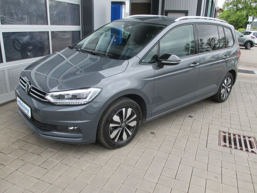 VW Touran 23.000 km 35.490 € Dombühl 91601