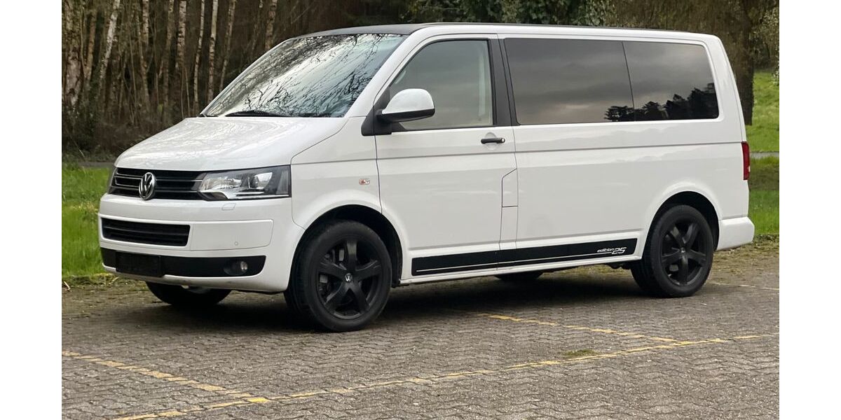 VW T5 Multivan 151.587 km 16.899 &euro; Pfinztal 76327