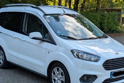 Ford Tourneo Courier 187.000 km 8.200 &euro; Bergheim 50129