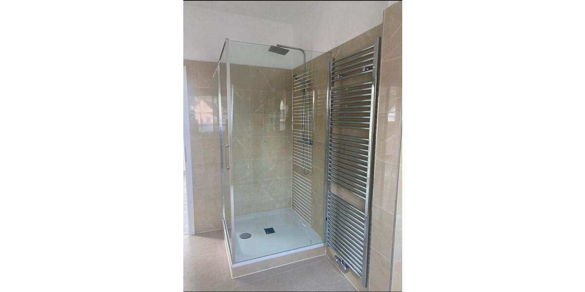 Dachgeschoßwohnung Ennepetal - 6 Zimmer, 130 m&sup2;, 1.200&euro; | Angebot:26409019