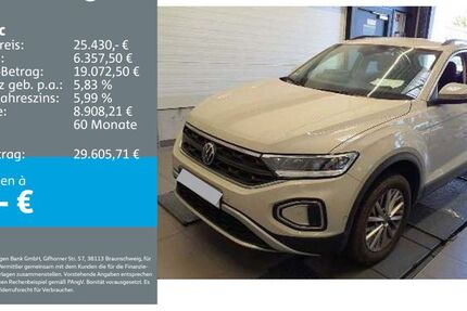 VW T-Roc 20.436 km 25.430 &euro; Ettlingen 76275