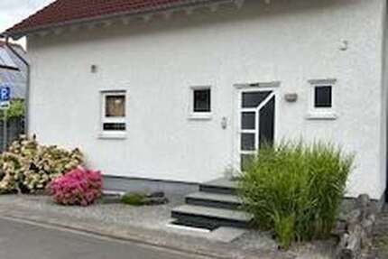 Haus zum Mieten in Wörth-Schaidt 1.300 € 130 m² 5 zimmer