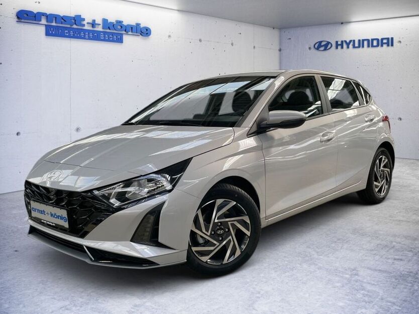 i20