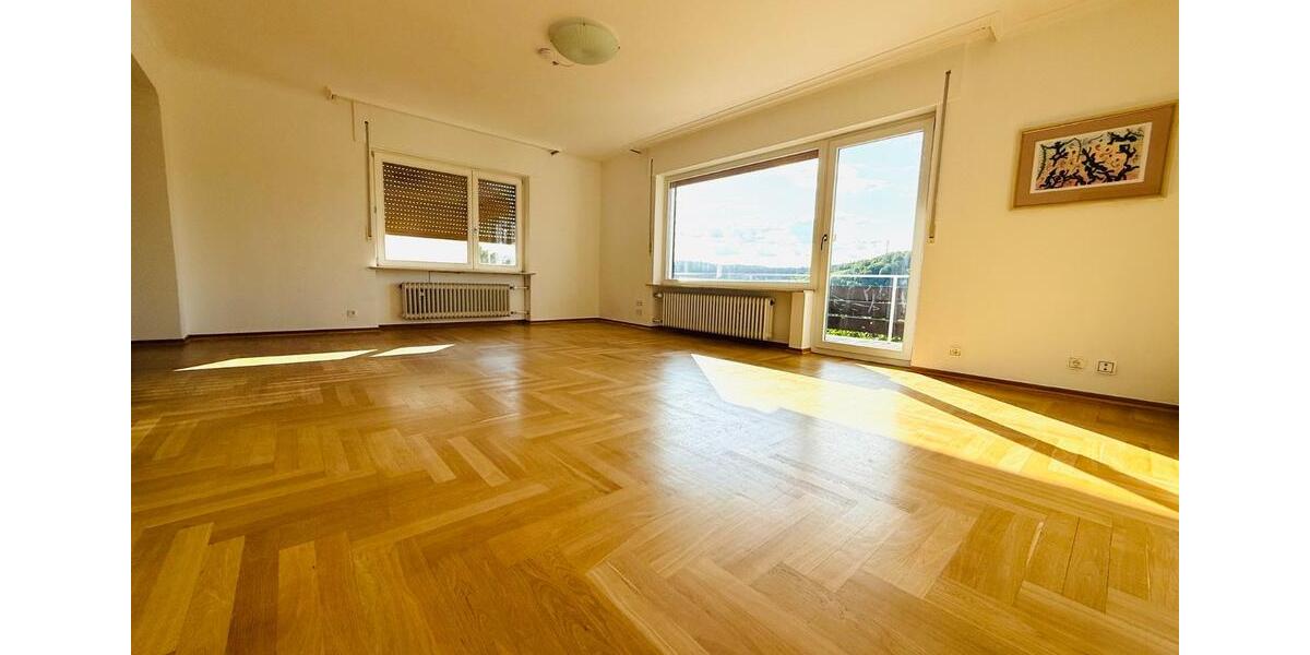 Einfamilienhaus Wertheim - 9 Zimmer, 231 m&sup2;, 535.000&euro; | Angebot:27110628