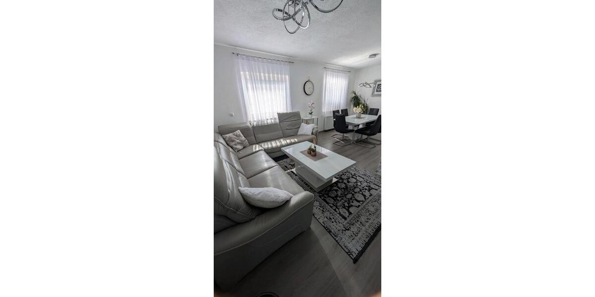 Etagenwohnung Salzgitter - 4 Zimmer, 95 m&sup2;, 165.000&euro; | Angebot:26995791