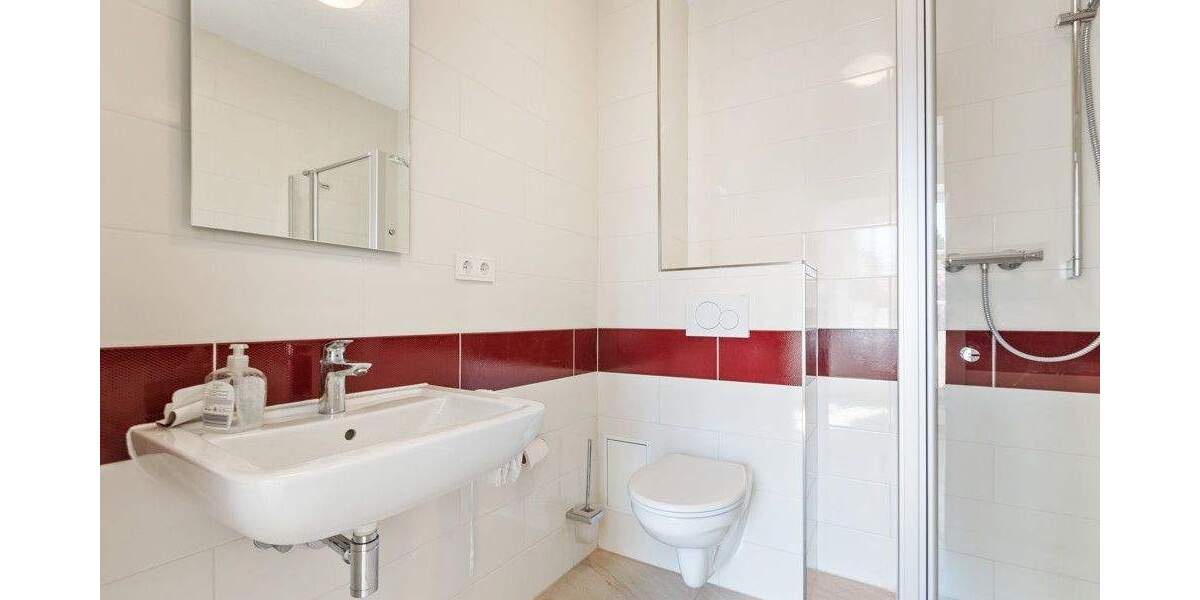 Einfamilienhaus Saarlouis - 5 Zimmer, 135 m&sup2;, 1.760&euro; | Angebot:24424035